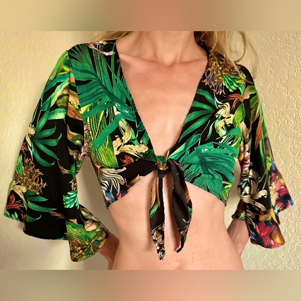 Small crop top